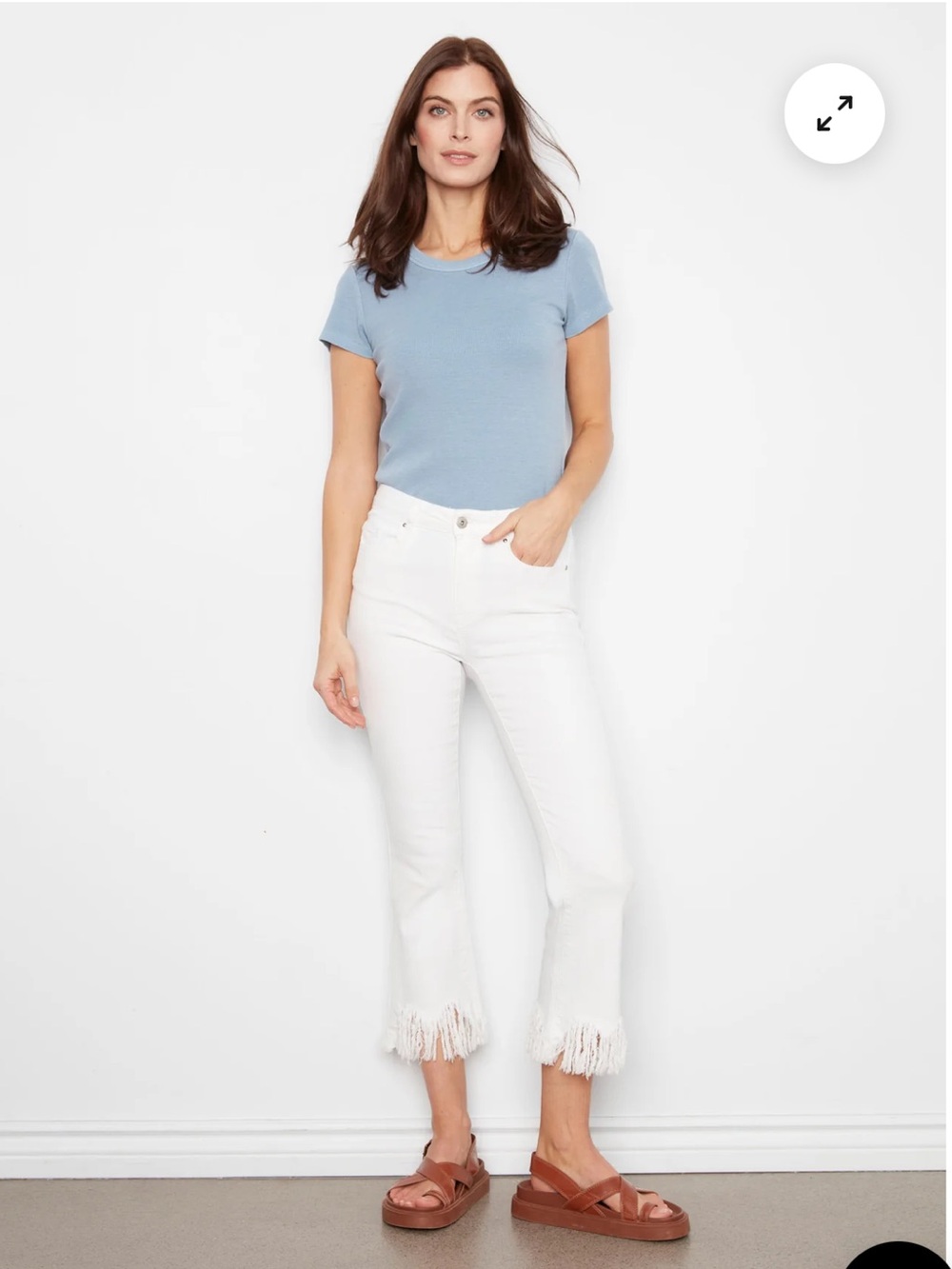 Charlie B Cropped Jeans With Fringed Hem - White. Size 10